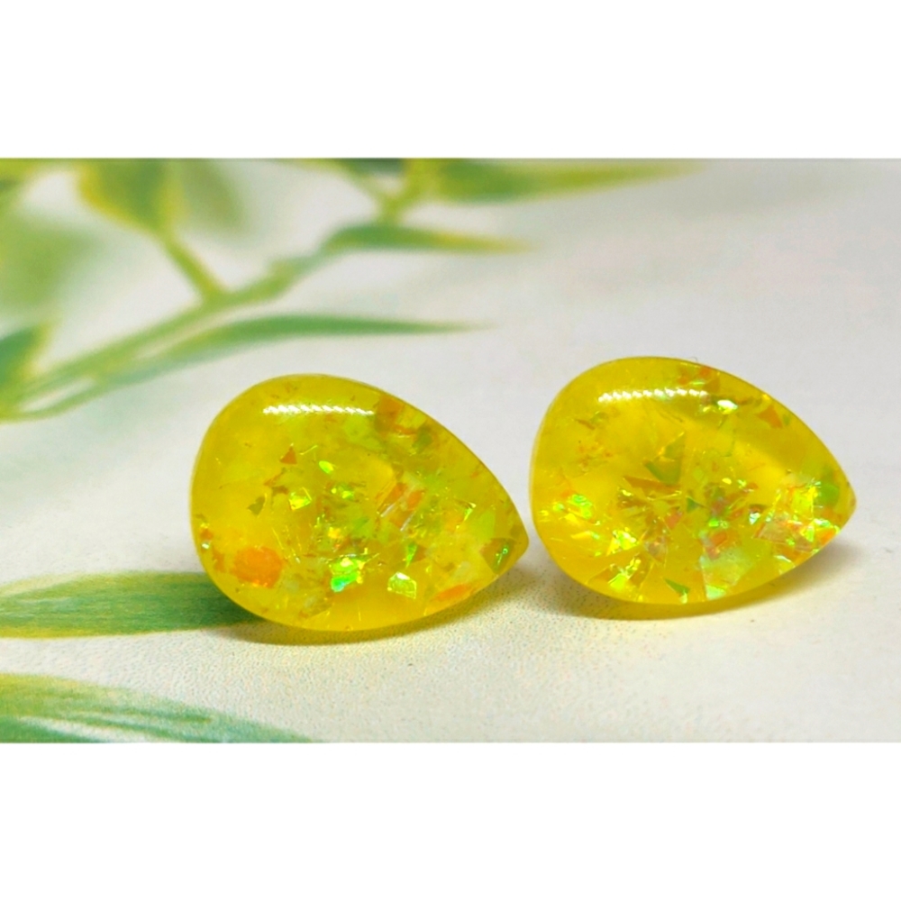 3/$15 Yellow glitter resin teardrop earrings